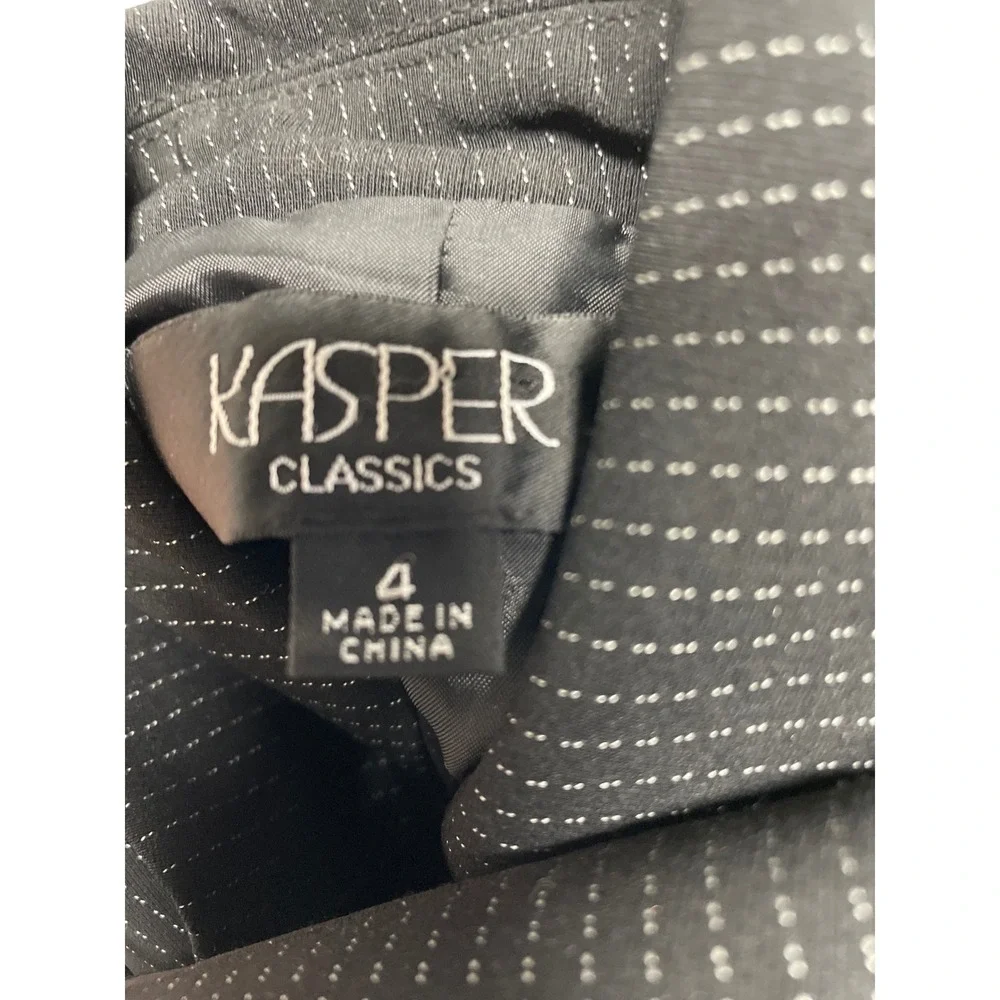 Kasper Pinstripe Blazer Pleated Skirt Suit Set Womens 4 Black Professional